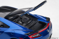 1/18 AUTOART Honda NSX (NC1) (Nouvelle Blue Pearl) - 73234