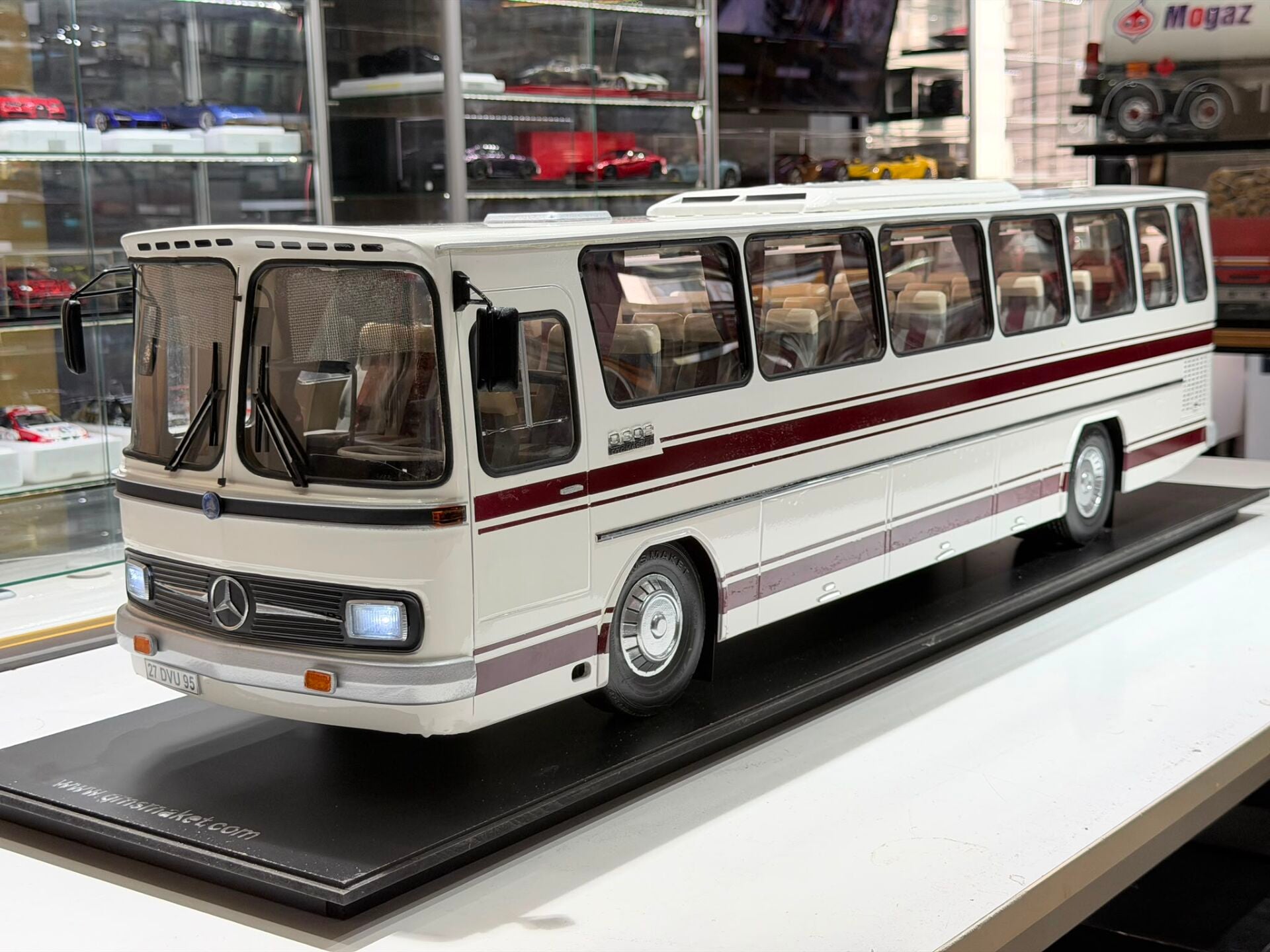 1/10 GMS MAKET - MERCEDES BENZ OTOBÜS - GMSMBO