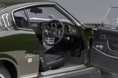 1/18 AUTOART Toyota Celica Liftback 2000GT (RA25) 1973 (Moss Green) - 78768