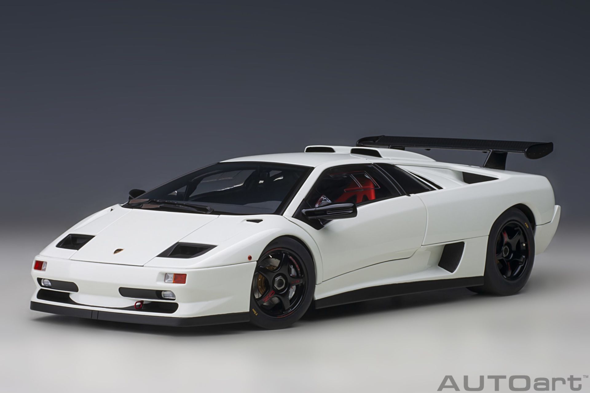 AUTOART - LAMBORGHINI - DIABLO SVR 1996