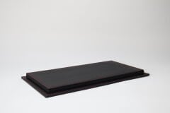 LYRD BOX - 1:18 ÖLÇEK - Absolute Carbon Black SERGİLEME STANDI - (KIRMIZI DİKİŞ) LY169