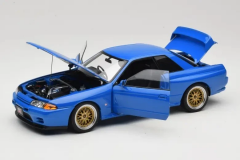 1/18 AUTOART Nissan Skyline GT-R R32 V-Spec II Tuned Version Limited Edition of 1500 PCS - 77415