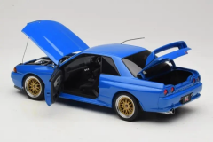1/18 AUTOART Nissan Skyline GT-R R32 V-Spec II Tuned Version Limited Edition of 1500 PCS - 77415