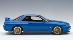 1/18 AUTOART Nissan Skyline GT-R R32 V-Spec II Tuned Version Limited Edition of 1500 PCS - 77415