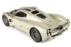 BBR-MODELS - PAGANI - UTOPIA 2022