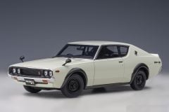 AUTOART - NISSAN - SKYLINE 2000 GT-R (KPGC110) COUPE 1973