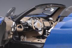 1/18 AUTOART - PAGANI - HUAYRA ROADSTER 2018 - 78286