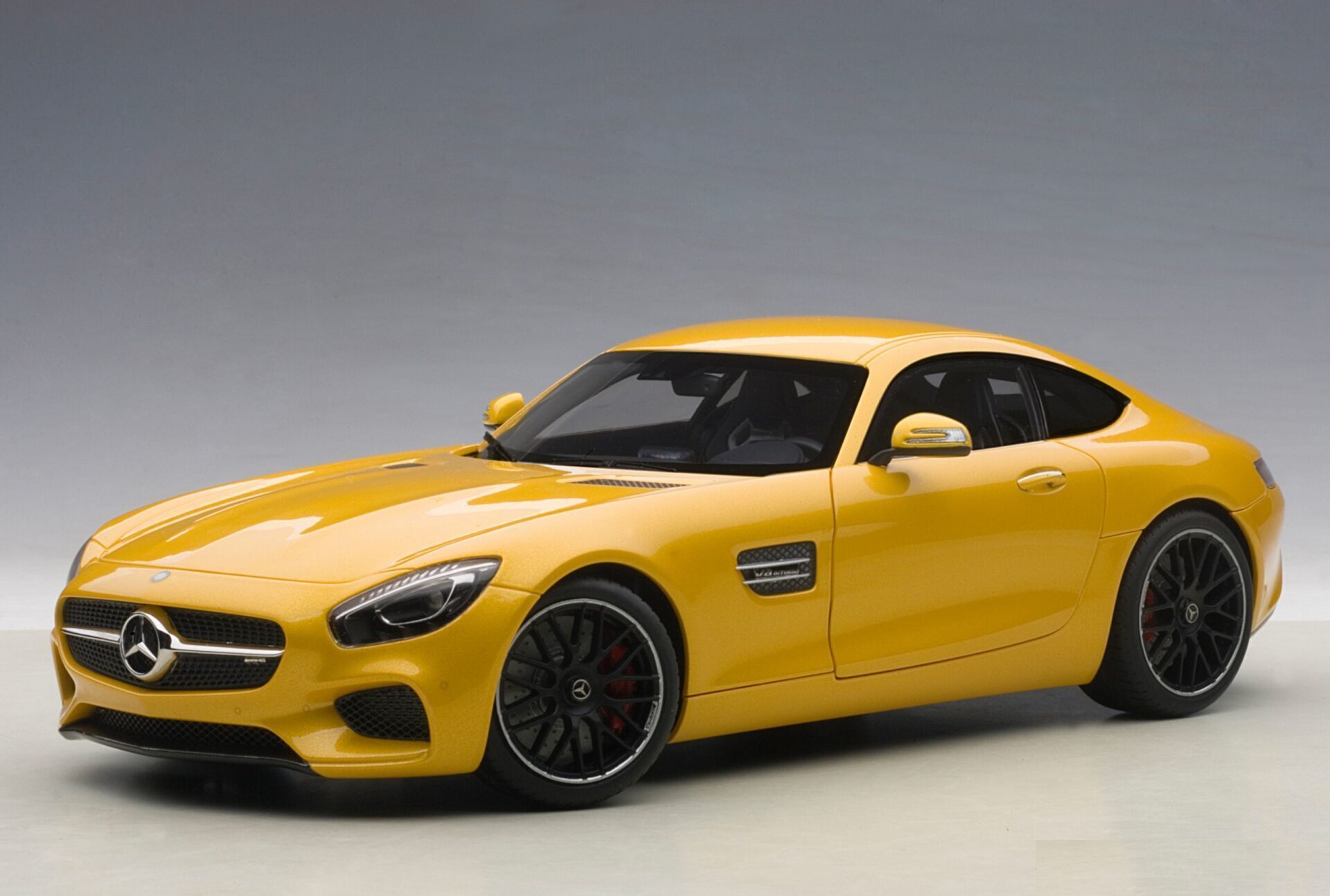 1/18 AUTOART - MERCEDES BENZ - GT-S AMG (C190) 2016 - 76314