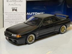 AUTOART - NISSAN - SKYLINE GT-R (R32) V-SPEC II TUNING VERSION 1991