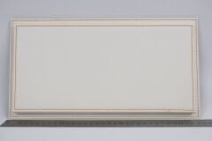 LYRD BOX - 1:18 ÖLÇEK - Pearl Beige Carbon  SERGİLEME STANDI - (TURUNCU DİKİŞ) LY180