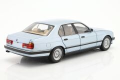 Ön Sipariş - 1/18 MINICHAMPS - BMW - 7-SERIES 730i (E32) 1986 - 100023008