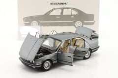 Ön Sipariş - 1/18 MINICHAMPS - BMW 5-SERIES 535i (E34) 1988 - 100024008