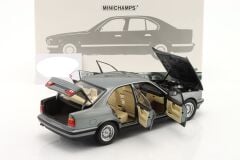 Ön Sipariş - 1/18 MINICHAMPS - BMW 5-SERIES 535i (E34) 1988 - 100024008