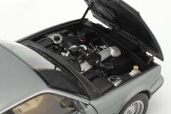 Ön Sipariş - 1/18 MINICHAMPS - BMW 5-SERIES 535i (E34) 1988 - 100024008