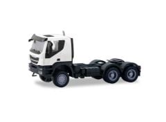 1/87 Iveco Trakker 6×6, white