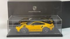 SPARK-MODEL - PORSCHE - 911 992 GT3 RS COUPE 2022 - CON VETRINA - WITH SHOWCASE