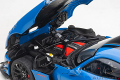 1/18 AUTOART Dodge Viper ACR 2017 (Competition Blue) with Black Stripes) - 71734