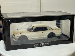 AUTOART - NISSAN - SKYLINE GT-R (KPGC10) TUNED VERSION 1973
