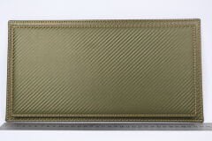 LYRD BOX - 1:18 ÖLÇEK - Carbon Olive Green  SERGİLEME STANDI - (GOLD DİKİŞ) LY193