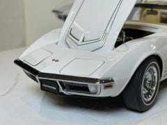 AUTOART - CHEVROLET - CORVETTE SPIDER 1970