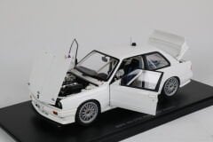 1/18 AUTOART - BMW - 3-SERIES M3 E30 RACE CAR 1989