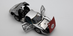 1/18 CMC Porsche 904 Carrera GTS, 500 km Spa 1964, Leon Dernier, #43 - M233