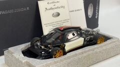 1/18 AUTOART - PAGANI - ZONDA R 2009 - WITH ITALIAN BAND - 78262