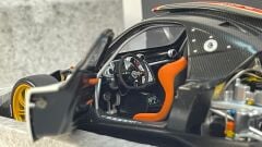 1/18 AUTOART - PAGANI - ZONDA R 2009 - WITH ITALIAN BAND - 78262