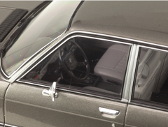 MCG - BMW - 5-SERIES (E12) 1973