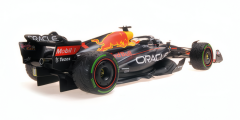 Ön Sipariş - 1/12 MINICHAMPS - RED BULL - F1 RB18 TEAM ORACLE RED BULL RACING N 1 WORLD CHAMPION WINNER JAPAN GP 2022 MAX VERSTAPPEN