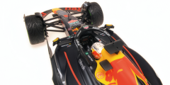 Ön Sipariş - 1/12 MINICHAMPS - RED BULL - F1 RB18 TEAM ORACLE RED BULL RACING N 1 WORLD CHAMPION WINNER JAPAN GP 2022 MAX VERSTAPPEN