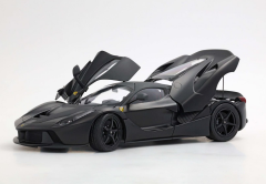 Ön Sipariş - 1/18 BBR Ferrari LaFerrari 2012 open diecast - Polifoam Base Matt black-matt carbon roof - BBR182242
