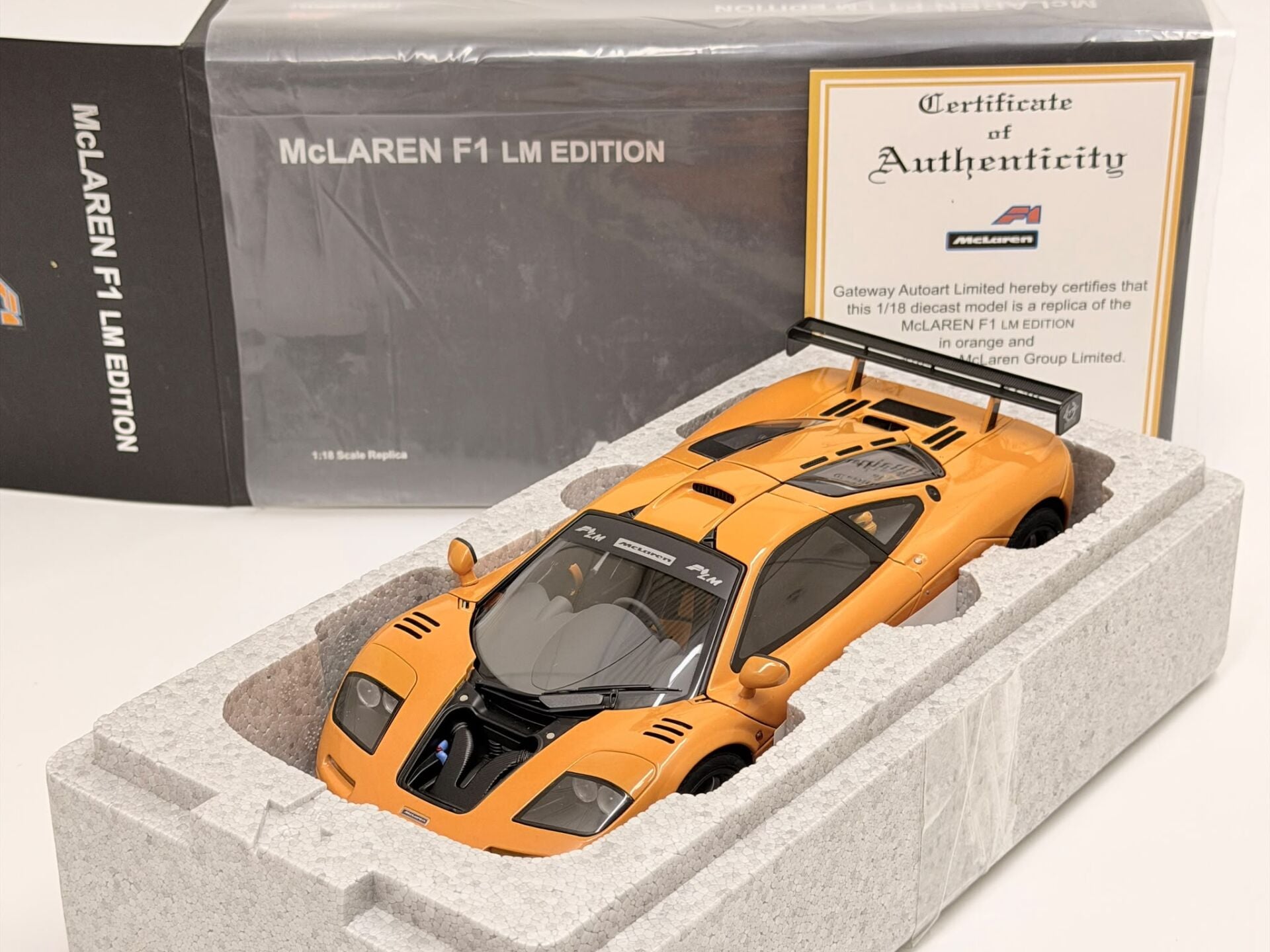 1/18 AUTOART MCLAREN F1 LM EDITION - 76011