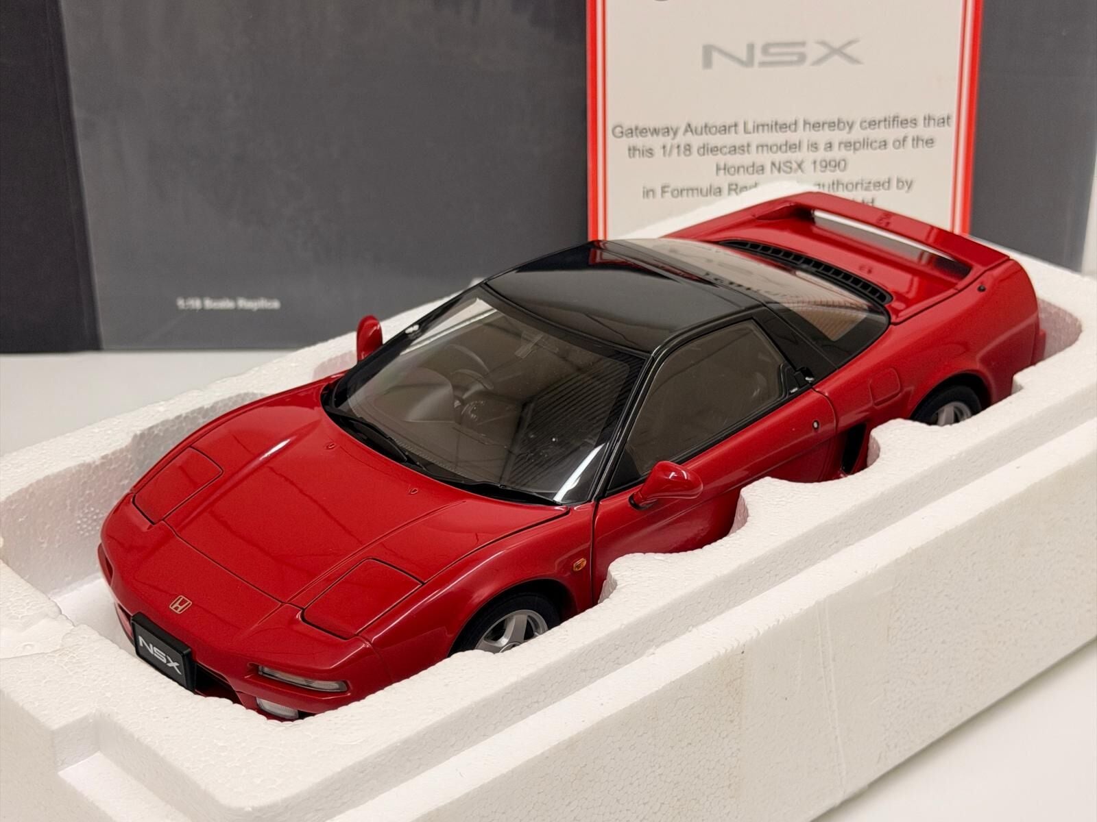 1/18 AUTOART HONDA NSX NA1 - 73271