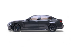 Ön Sipariş - 1/18 MINICHAMPS BMW M3 2024 Grey Metallic - 110020221