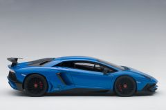 AUTOART - LAMBORGHINI - AVENTADOR LP750-4SV SUPERVELOCE 2015