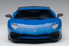 AUTOART - LAMBORGHINI - AVENTADOR LP750-4SV SUPERVELOCE 2015