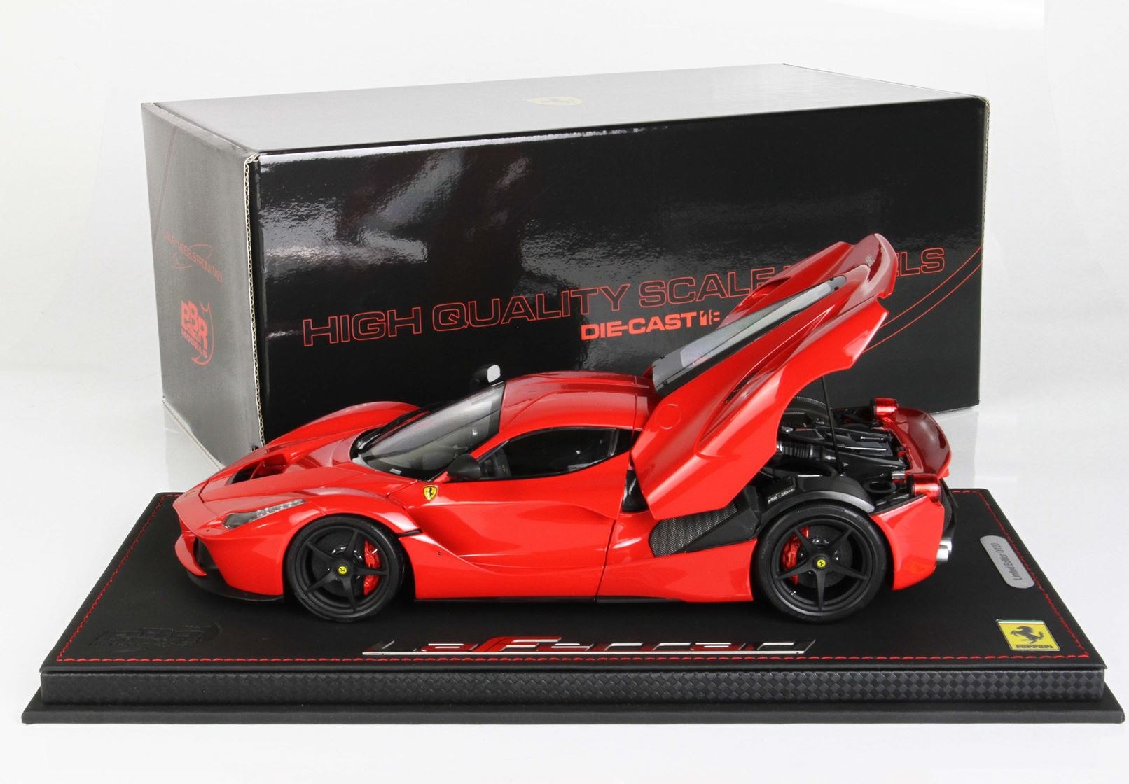 1:18 BBR FERRARİ LAFERRARİ RED CORSA 322