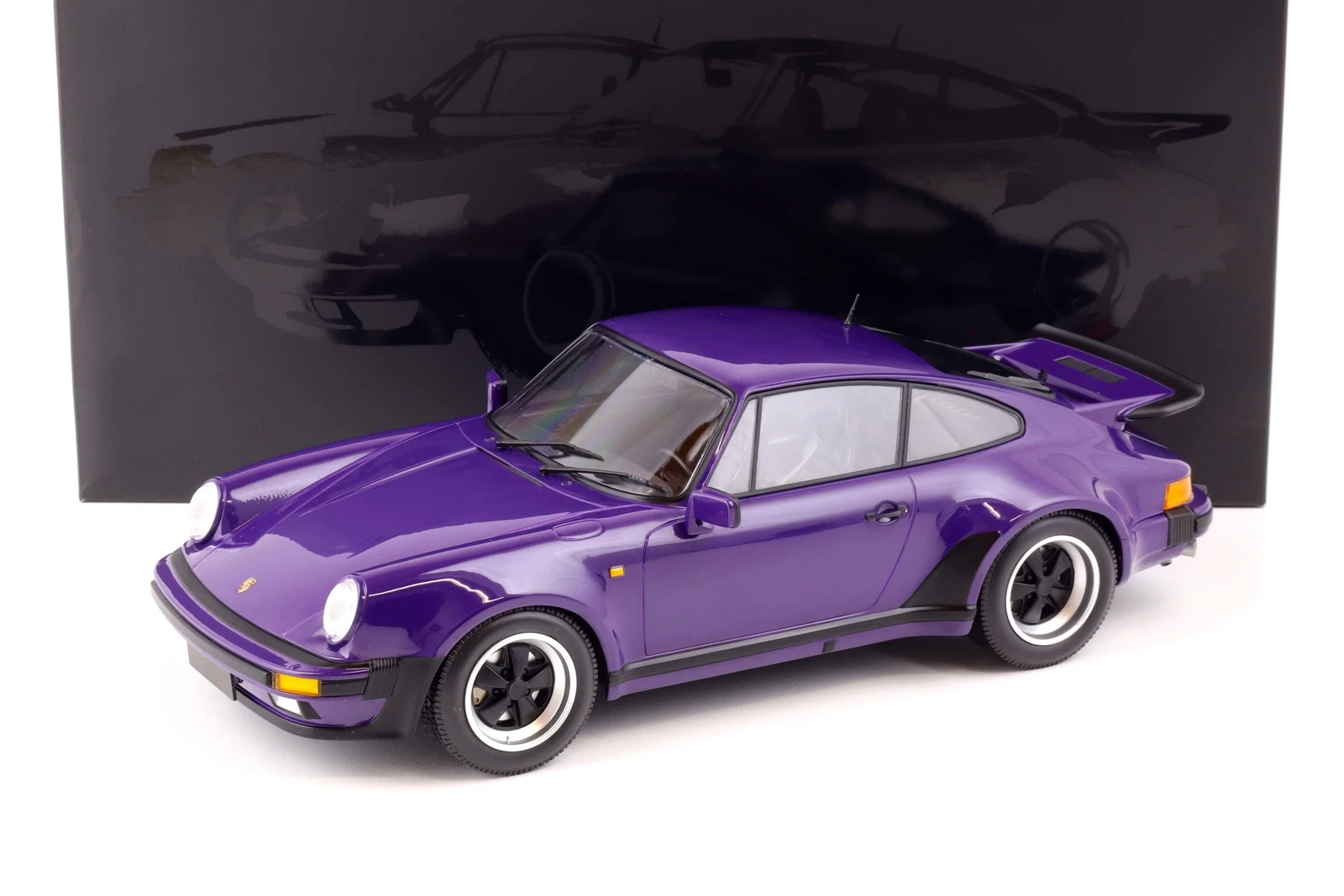 1/12 MINICHAMPS PORSCHE 911 TURBO - 1977 - 125066120