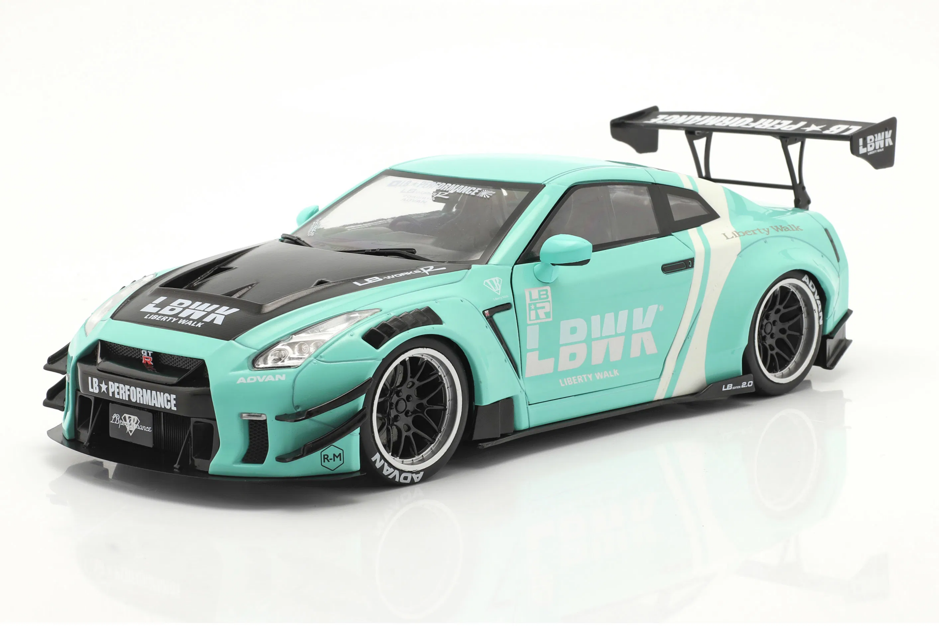 1/18 SOLIDO - NISSAN - GT-R (R35) TYPE 2 LIBERTY WALK LB WORKS COUPE 2018