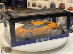 AUTOART - LAMBORGHİNİ GALLARDO