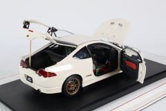 1/18 AUTOART HONDA İNTEGRA TYPE R MUGEN 2001 WHITE