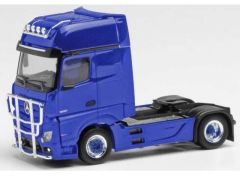Mercedes Benz Actros G. with Bullbar and Lamp Bracket, blue