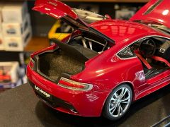 AUTOART - ASTON MARTIN - VANTAGE V12 2010