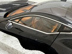 1/18 AUTOART - ASTON MARTIN - ONE-77 2009 - 70241