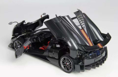 LCD-MODEL - 1/18 - PAGANI - HUAYRA BC ROADSTER 2017 - BLACK CARBON