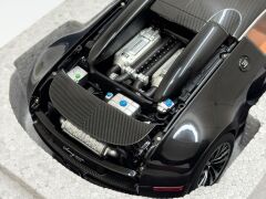 1/18 AUTOART Bugatti Veyron 16.4 - Sang Noir / Black - 70961