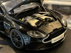 AUTOART - ASTON MARTIN - V12 VANTAGE S 2015