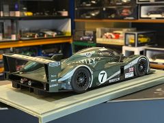 AUTOART - BENTLEY SPEED 8 LEMANS 24H 2003 - WİNNER R. CAPELLO/ T. KRİSTENSEN