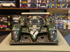AUTOART - BENTLEY SPEED 8 LEMANS 24H 2003 - WİNNER R. CAPELLO/ T. KRİSTENSEN